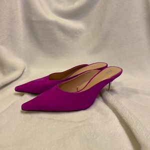 Magenta mules